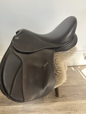 Saddle