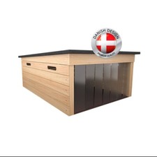 The Cube Large Robot Lawn