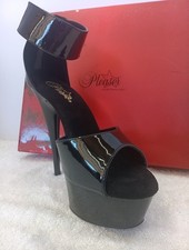 PLEASER Sexy Black Platform