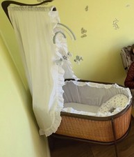 Baby cot crib antique