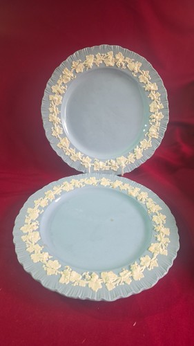 Pair large wedgwood - of,