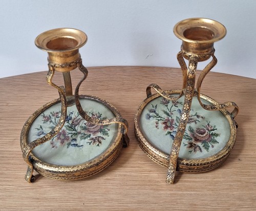 Vintage pair petit - of, point