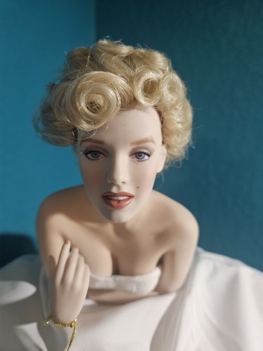 Franklin mint marilyn monroe - mint,