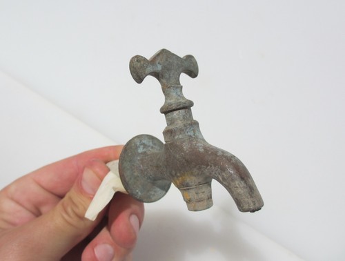 Small victorian brass tap tank - victorian,