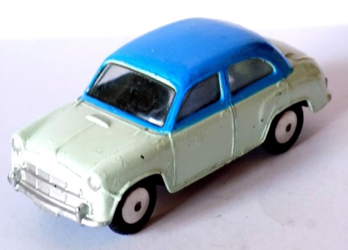Corgi toys 202 - corgi, morris