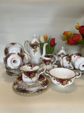 Royal Albert Old Country Roses