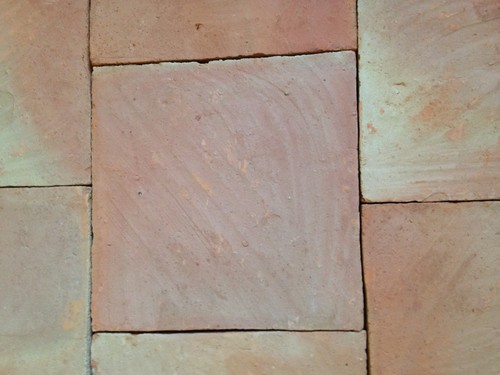 30x30x2cm terracotta floor