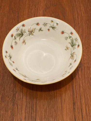 Royal doulton strawberry cream - strawberry,