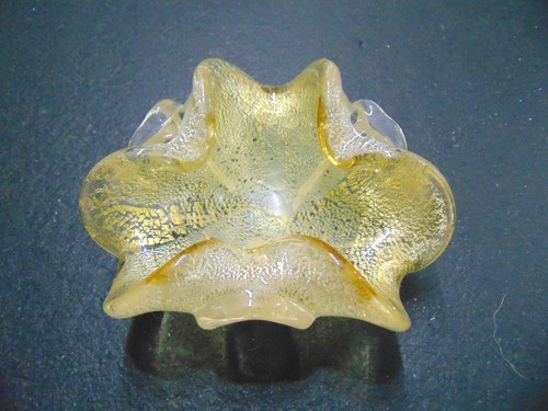 Vtg murano petal - bowl, venetia