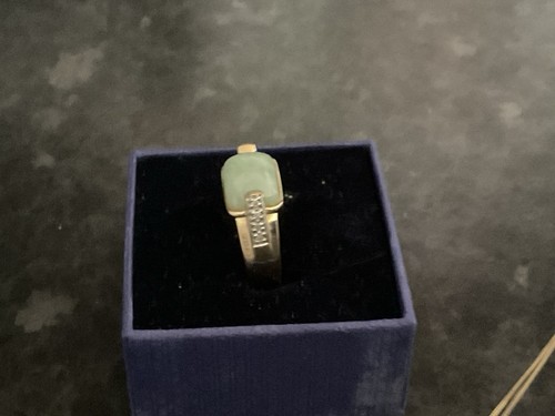 9ct gold jade - diamond, ring
