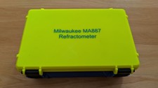 Milwaukee MA887 Refractometer