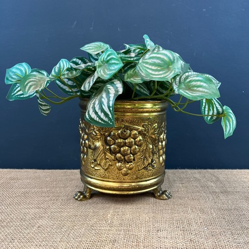 Vintage peerage brass embossed - peerage,