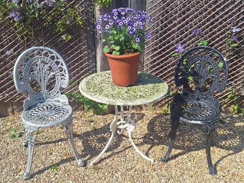 Used vintage garden - used, bistro