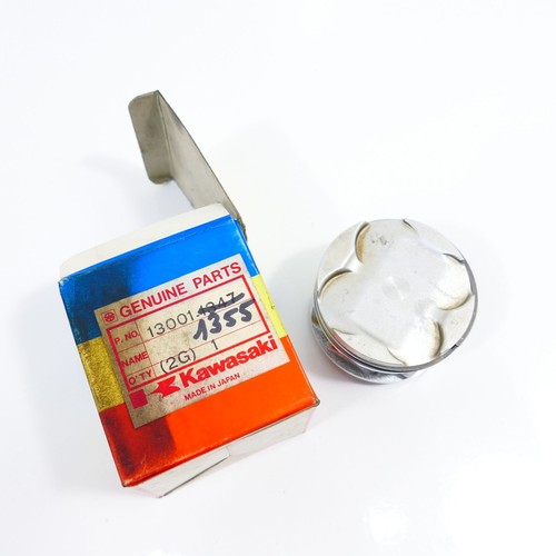 Kawasaki 750 j pistons - 750,