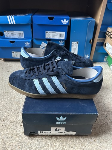 Adidas reverse berlin - berlin., size