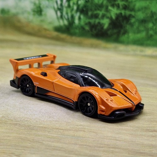 Hot wheels pagani zonda - hot,
