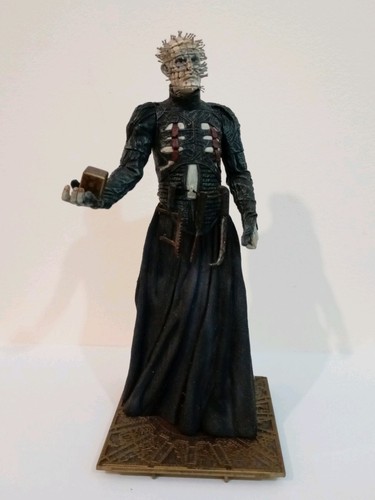 Neca hellraiser pinhead - hellraiser, 7"