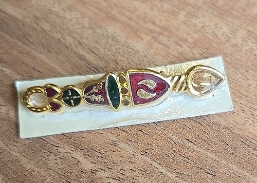 Welsh love spoon pin - love, brooch