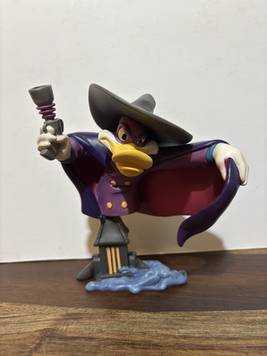 Disney showcase darkwing duck - disney,