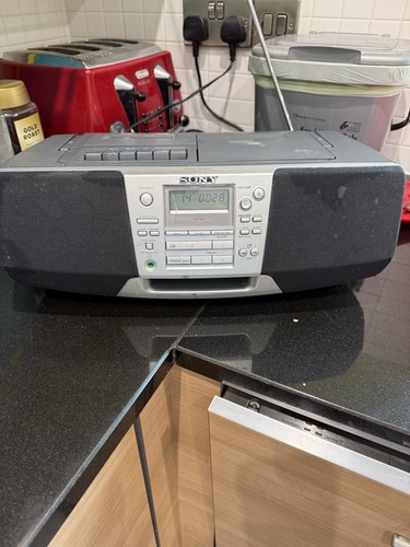 Sony cfd s28l portable boombox - sony,