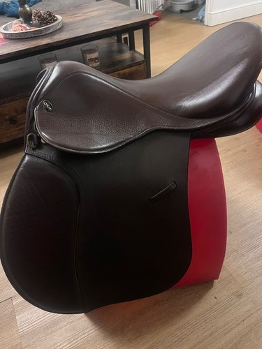 Gfs brown leather saddle - gp,