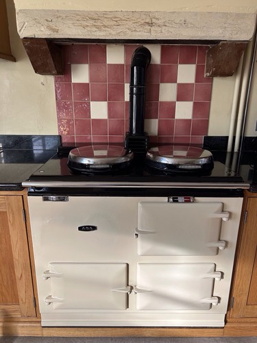 Cream oil fired aga range - cream,