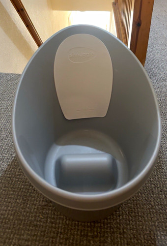Shnuggle baby bath tub - baby,