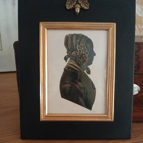 Antique miniature 19thc - 19thc, lady