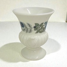 Wedgwood Clementine Small Bone