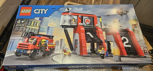 Lego city fire station - fire, and