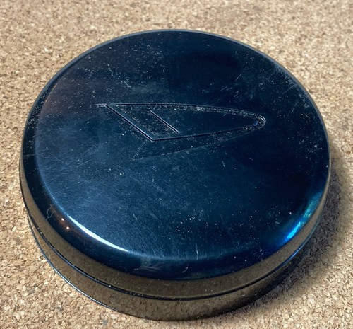 Daihatsu wheel hub ornament