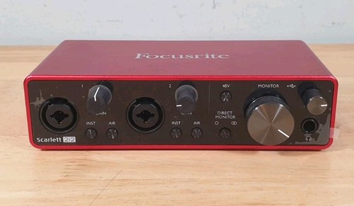 Focusrite scarlett 2i2 - focusrite,