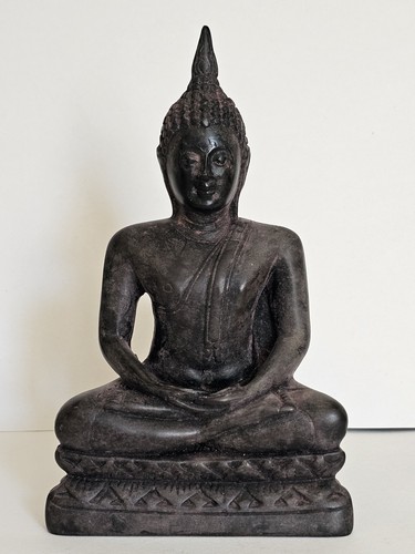Antique thai bronze buddha - thai,
