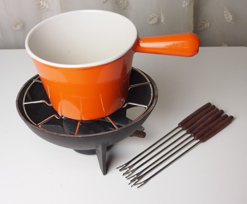 Vintage creuset fondue - le, set