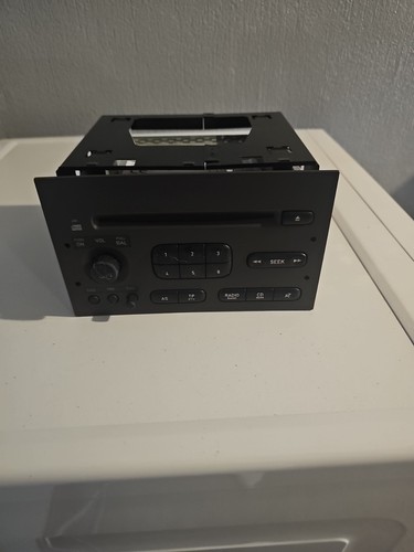 Saab radio cd player - 9-5,