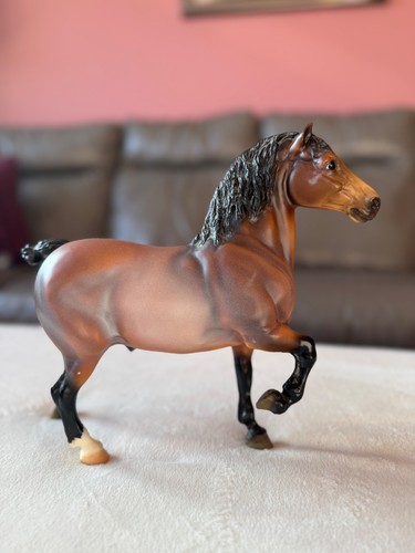 Breyer trait nord belgain - breyer, du