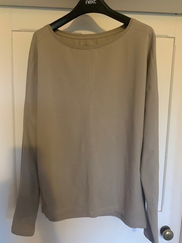 Annette gortz top size small - top,