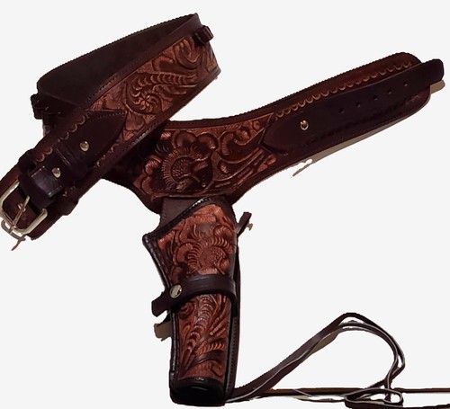 Tooled leather western - leather, gun