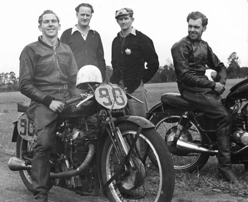 Velocette ktt practice session - velocette,