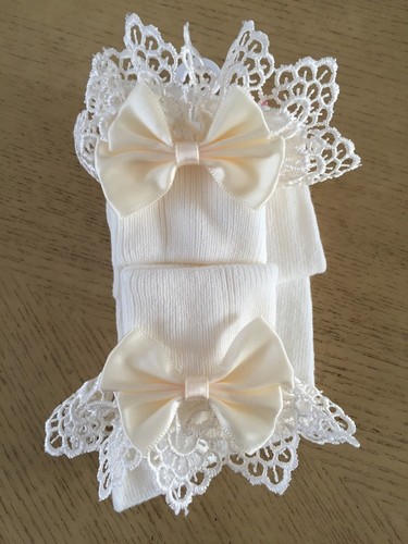 Girls ivory cream large satin - ivory/cream,