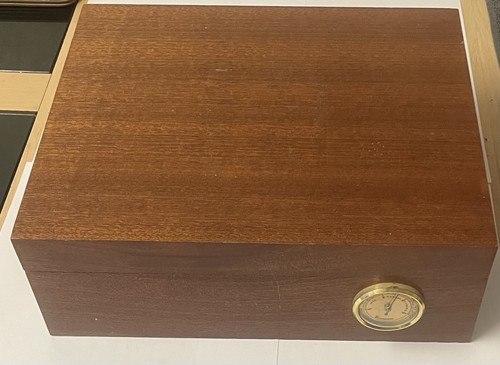 Cigar humidor box large - cigar,