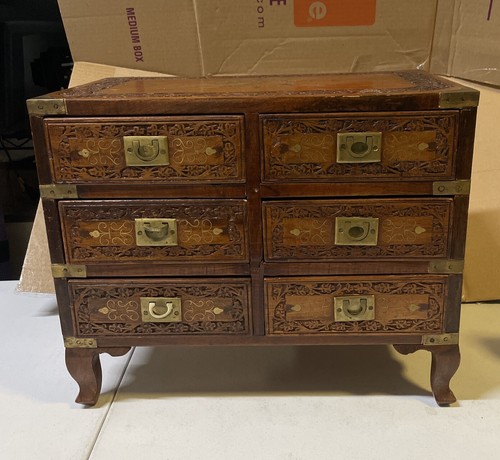 Small antique anglo - antique, indian