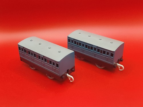 Trackmaster blue coaches - trackmaster,