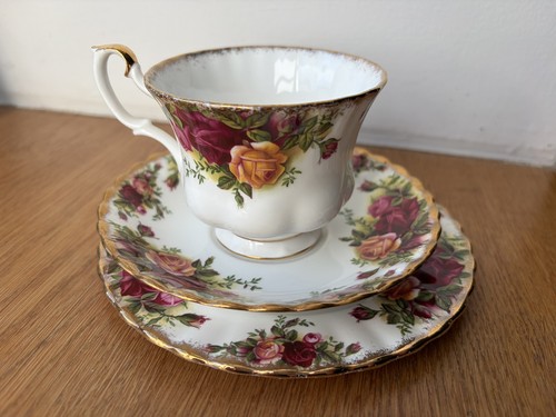 Royal albert old - royal, country
