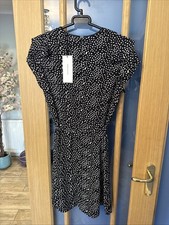 Karen Millen Black graphic