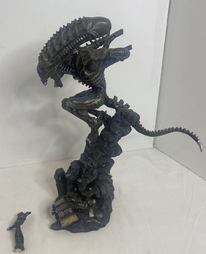 Palisades alien warrior resin - warrior,
