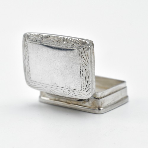Vintage solid silver - solid, pill