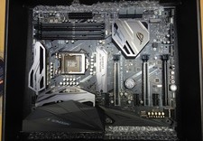 ASUS ROG Maximus X Hero Intel