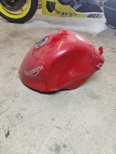 Triumph tt600 petrol tank - triumph,