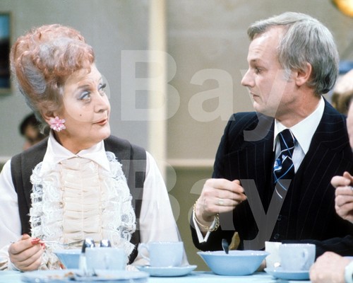 Are you being served - served, (tv)